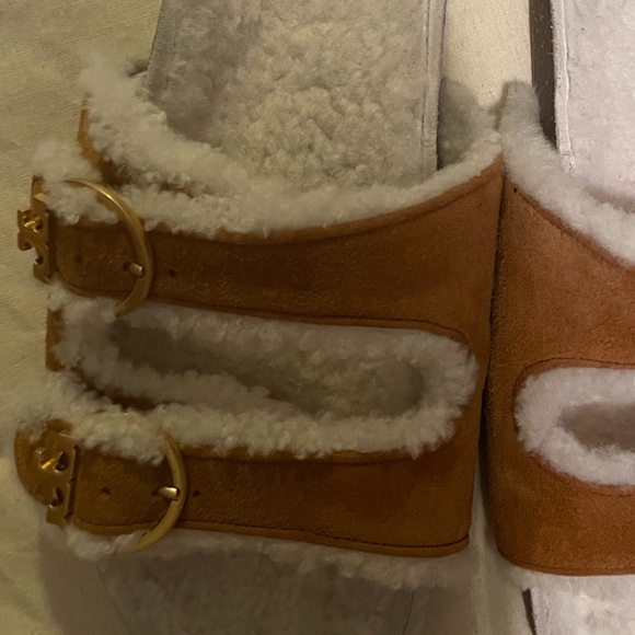 Tory Burch Sandals - Picture 4 of 5